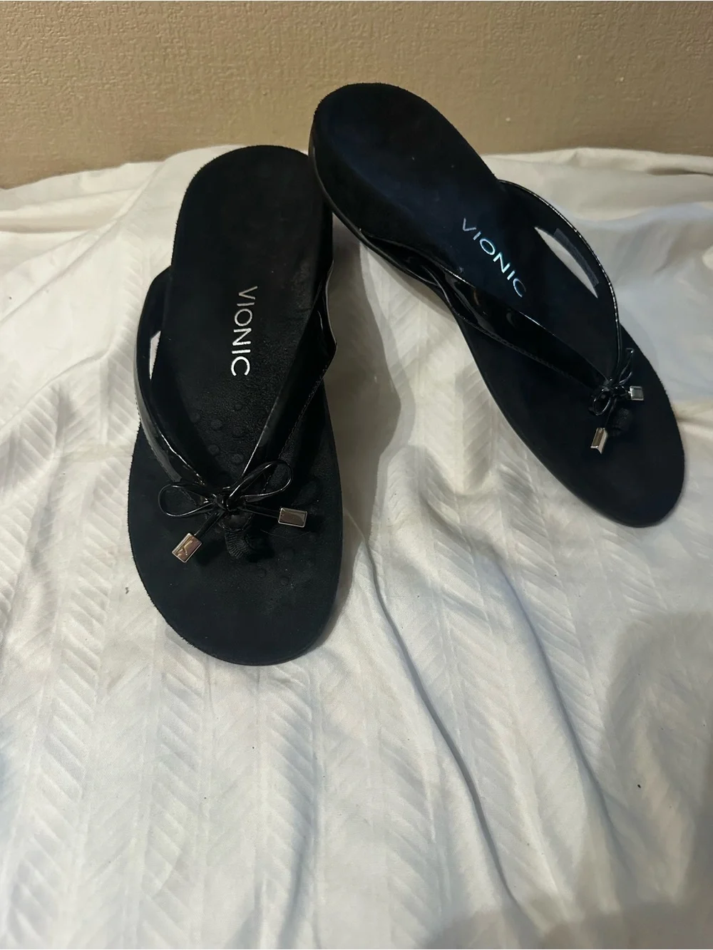 Vionic Bella Sandals - Picture 2 of 7
